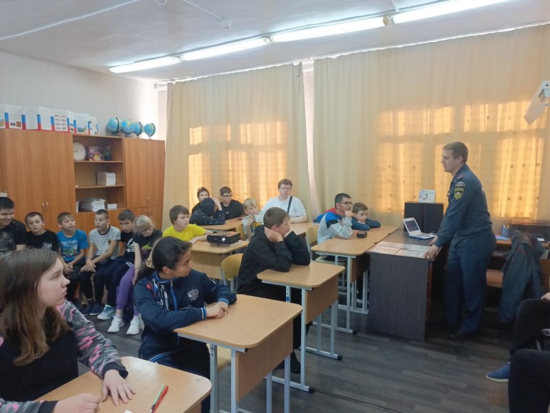 Bezopasnoe povedenie lyudej na vodnyh obektah v zimnij period 2