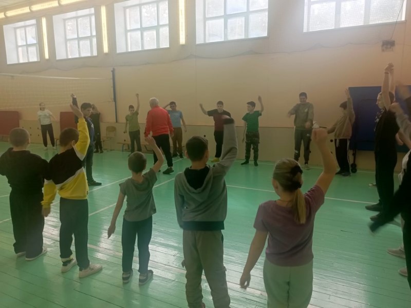 Den fizicheskoj trenirovki na kosmicheskom korable 9