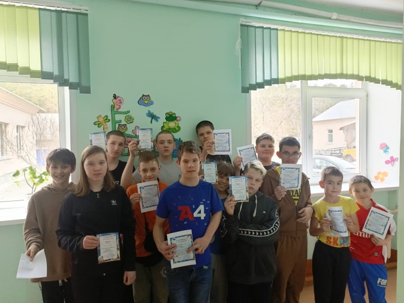 Kosmicheskij turnir po shashkam 7