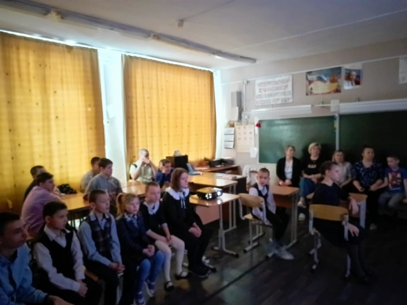 Pereryv na kino ko Dnyu zashchitnika Otechestva i 81 godovshchine okonchaniya Stalingradskoj bitvy 2