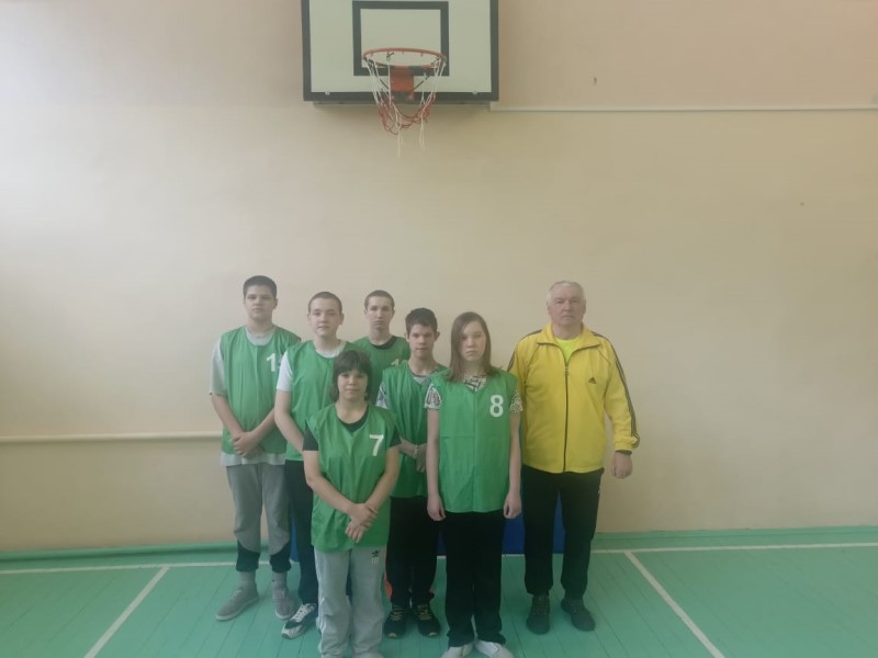 80 let Pobedy turnir po pionerbolu
